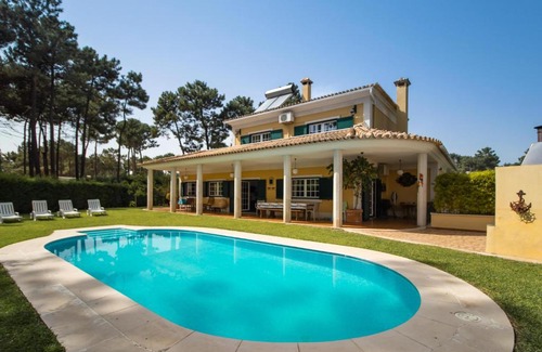 Charneca de Caparica e Sobreda Villa | Aroeira Villa - Sea & Golf