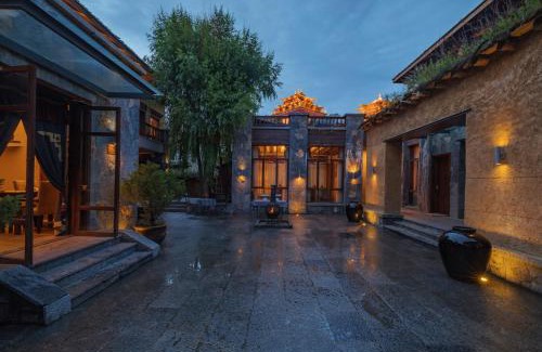 Shangri-La Hotel | Arro Khampa By Zinc Journey Shangri-la