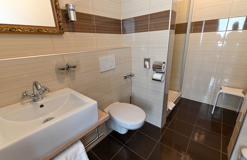 Buer Hotel | Art Hotel Monopol