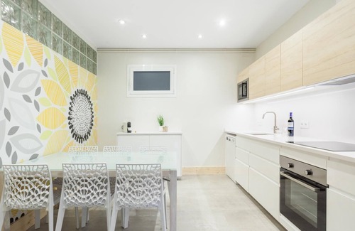 Esquerra de l'Eixample Apartment | ART HOUSE CITY CENTRE UNIVERSITAT