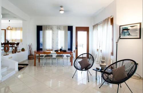 Old Hersonissos Villa | Artemis Luxury Villa - Hersonissos Private Pool Oasis
