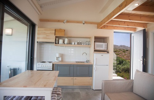 Stavros House | Artemis Village Apartments & Studios