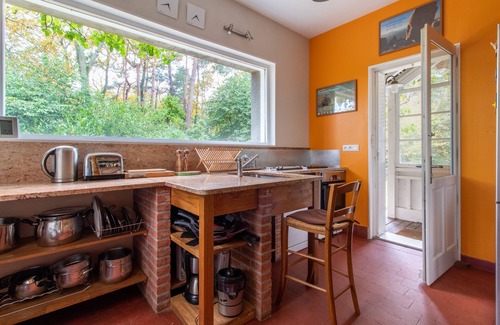 Sainte-Marguerite-sur-Mer House | Artist's house, built in 1904, 500 m from the lighthouse, within a forest