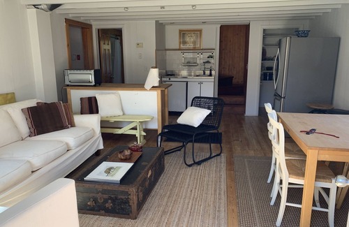 Village of East Hampton House | Artist Hideaway Barn in the center of East Hampton Village