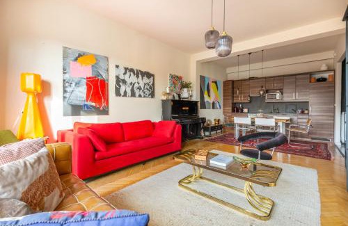 Krisztinavaros Apartment | Artist Residence by STN