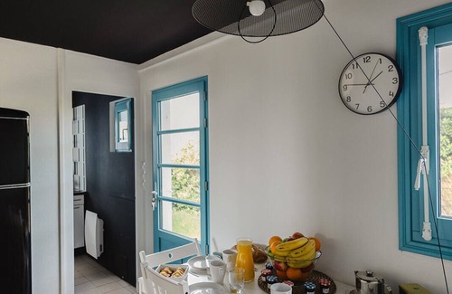 Ile-d'Aix House | Artists' house with garden