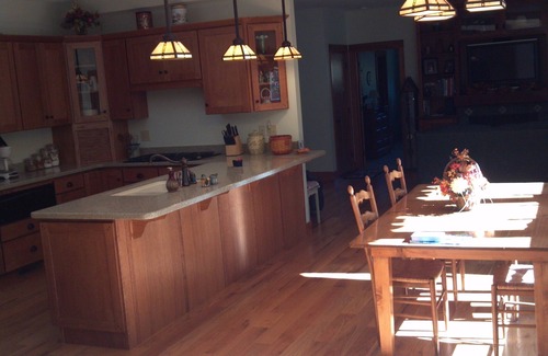 West Union House | Arts And Crafts Home Close To Clemson, Golfing, Hiking, Boating And Rafting