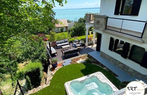 Tihany Villa | ARTtrend Luxury Villa
