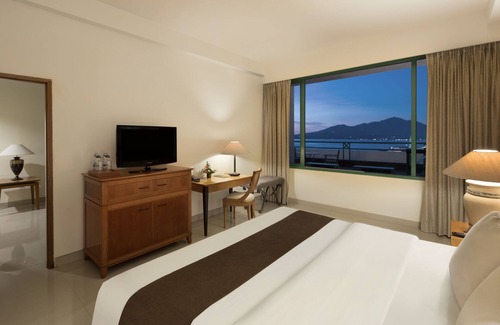Manado City Centre Hotel | Aryaduta Manado