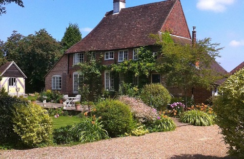 Dorking House | As seen in The Times 'Top 30 Cosiest Cottages in Britain' 2015