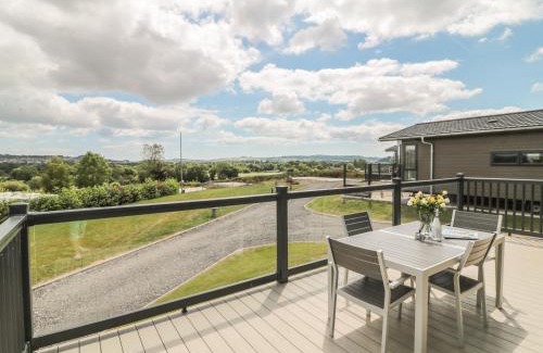 Teigngrace House | Ash Lodge