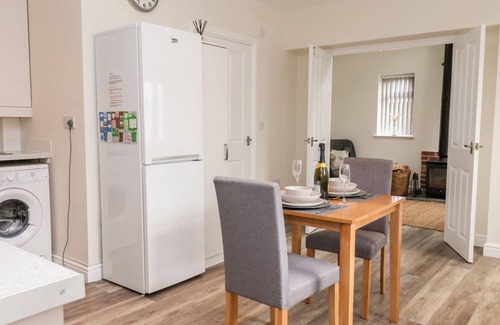 Ottringham Cottage | Ashtree Cottage