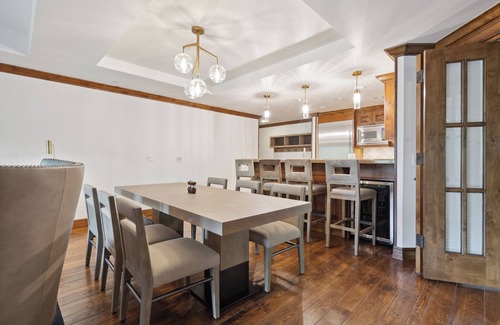 Downtown Condo | Aspen Mountain Residences [Formerly Hyatt Grand Aspen] at Owner Direct Rates