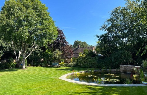 Worplesdon Hotel | Asperion Hillside Hotel