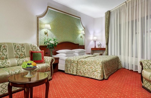 Central Administrative Okrug Hotel | Assambleya Nikitskaya