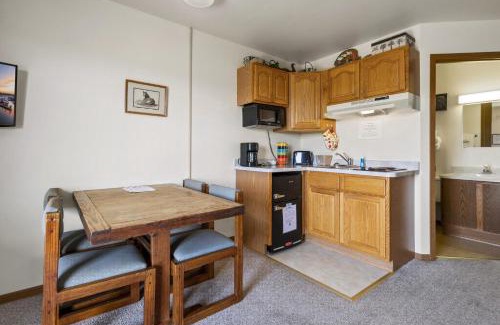Chincoteague Apartment | Assateague Inn 205-S