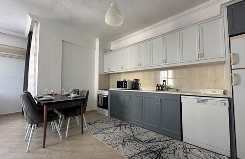 Antalya City Centre Condo | Assos Apart 2 Bedrooms Apartment in Center of Belek with Sharing Pool