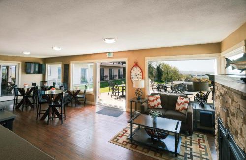 Astoria Hotel | Astoria Crest Hotel