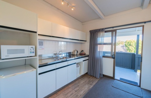 Te Anau Hotel | ASURE Explorer Motel & Apartments