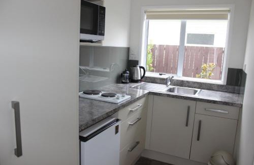 Lower Hutt Hotel | ASURE Green Gables Motel