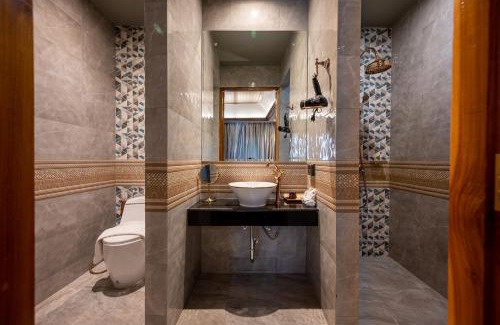 Thapae Hotel | At Gate Thaphae Hotel