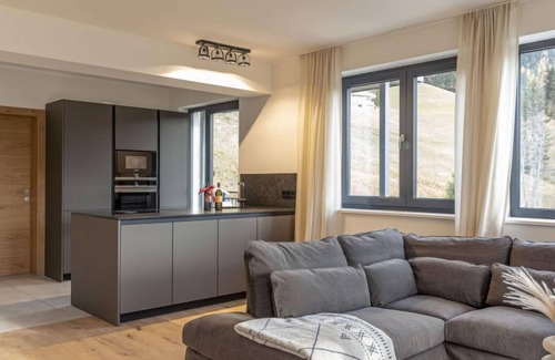 Sankt Martin am Tennengebirge Apartment | Penthouse max. 6 P & Infinity Pool by Interhome