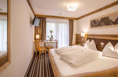 Scheffau am Wilden Kaiser Hotel | 20 m² Hotel ∙ 1 bedroom ∙ 2 guests