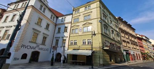 Mala Strana Apartment | At the Blue Lion & Parking Assistance
