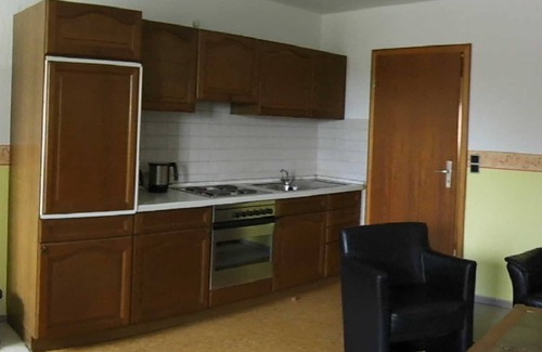 Pahlen Apartment | At the ice cream parlor