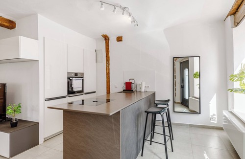 Kulmbach Apartment | At the white tower studio