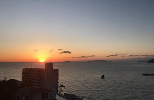 Atami House | Atami Onsen Guest House Megumi 5 minutes walk from Atami Station