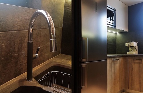 Ampelokipoi Apartment | Atenéo, a modern flat downtown Athens! AMA 00000054917
