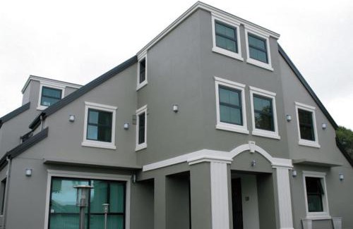Riccarton Hotel | Athena Motel