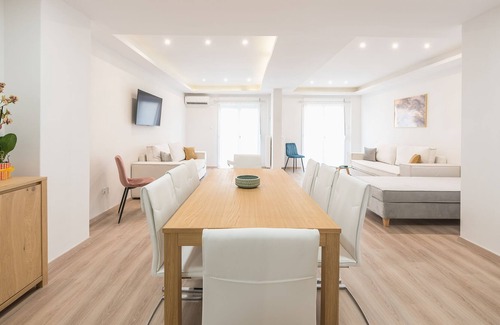 Pangrati Apartment | Athens Crystal Suites Apartments