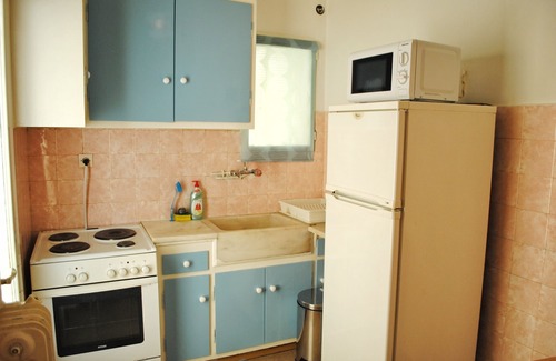 Agios Panteleimonas Apartment | Athens Greek Style Apartment