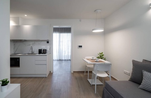 Kallithea Apartment | Athens Hill - Two Bedroom Apartment with Balcony