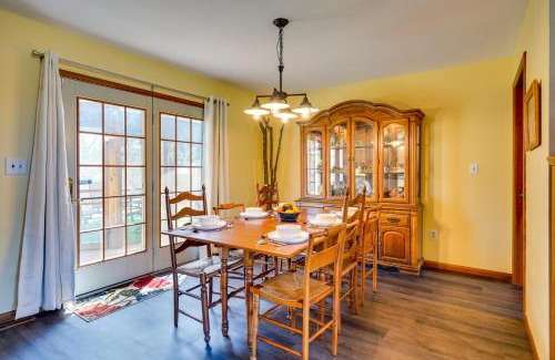 Athens House | Athens Vacation Rental - 6 Mi to Ohio University!