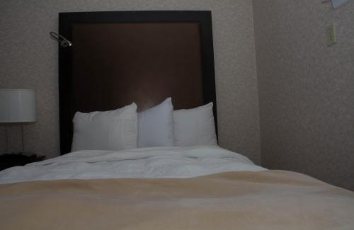 Wall Hotel | Atlantic Inn and Suites - Wall Township