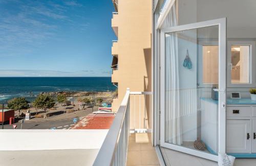 Bajamar Apartment | Atlantic Sunsets By Agüita Salada