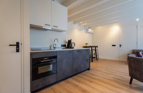 Yerseke Apartment | Atmospheric stay in Zoute cottage Westerschelde - ideal for 2 people