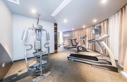 Yingjiang District Hotel | Atour Hotel Anqing Wuyue Plaza