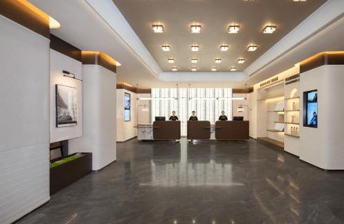 Tian Xin Hotel | Atour Hotel Changsha Wuji Square Bisha Lake Subway Station