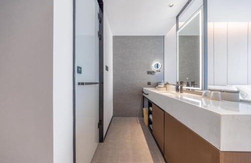 Dazhou Hotel | Atour Hotel Dazhou Renhe New Town East Baqu Road