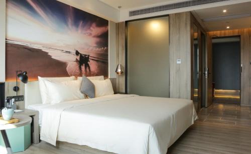 Maonan District Hotel | Atour Hotel High Speed Railway Station Maoming