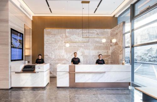 Wuchang Hotel | Atour Hotel Wuhan Chuhe Han Street Hongshan Plaza
