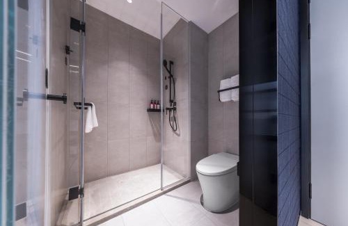 Jiangxia District Hotel | Atour Light Hotel Wuhan Optics Valley 3rd Road Xiaomi Technology Park