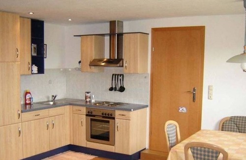 Sankt Georgen im Attergau Apartment | Attersee - Frühstückspension Holzapfel
