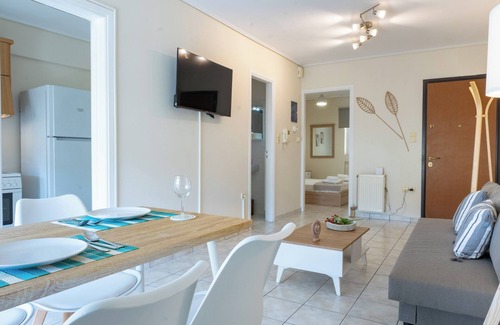 Agios Panteleimonas Apartment | Attiki square metro station 1 bedrm 3 pers by MPS