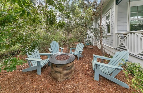 Hammocks of Seagrove House | 🦩Attitude Adjustment ~ It's All Good in Seagrove Beach🦩