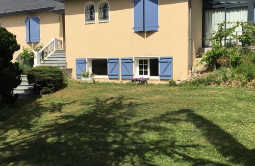 Idron Villa | AU BONHEUR
